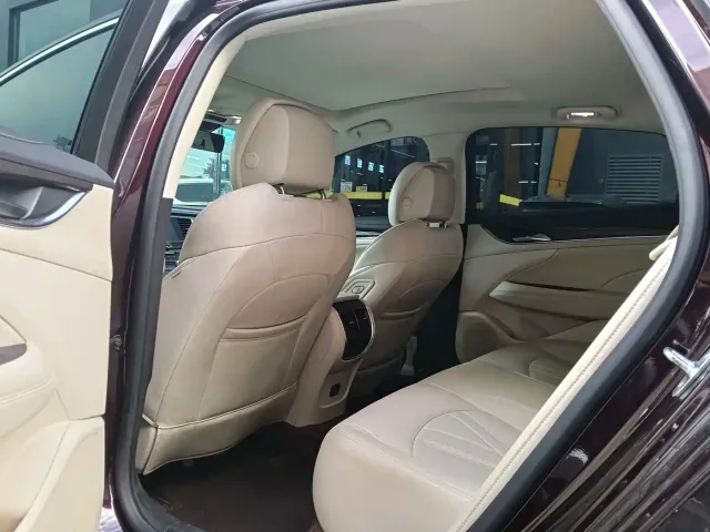 Buick LaCrosse — Фото автомобиля 6