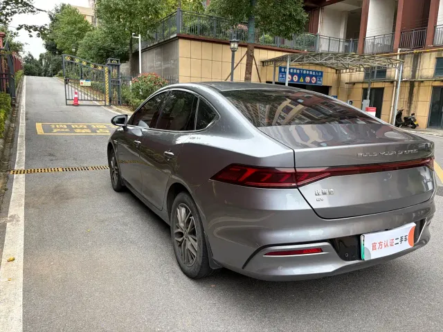 BYD Qin PLUS — Фото автомобиля 9