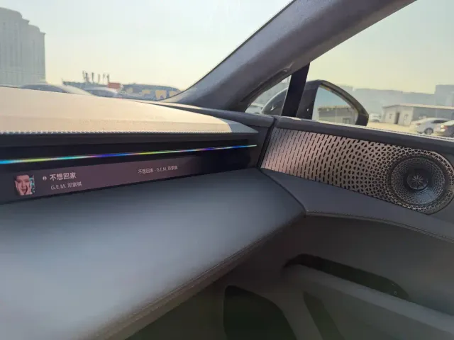 Lotus Emeya — Фото автомобиля 20
