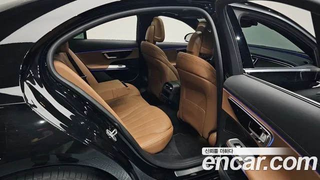 Mercedes-Benz E-Class W214 — Фото автомобиля 18