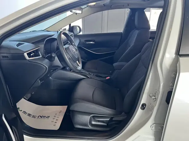 Toyota Corolla — Фото автомобиля 24