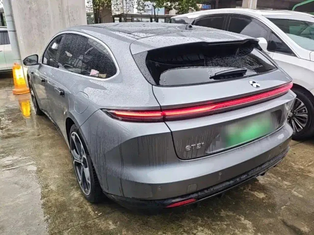 Nio ET5 Touring — Фото автомобиля 4