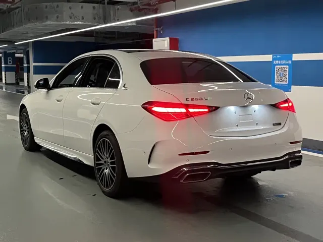 Mercedes-Benz C-Class — Фото автомобиля 6