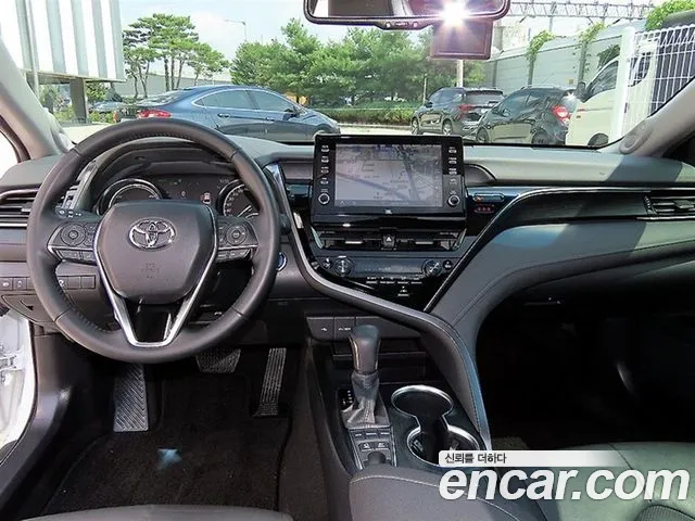 Toyota Camry XV70 — Фото автомобиля 7