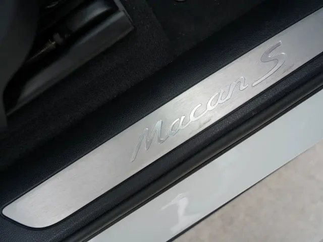 Porsche Macan — Фото автомобиля 14