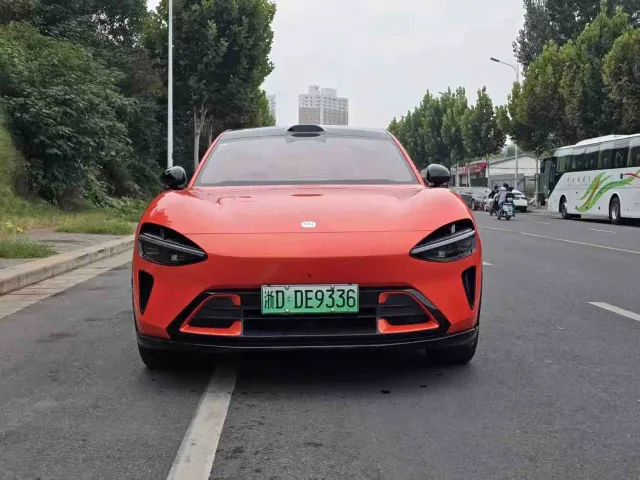 Xiaomi YU7 — Фото автомобиля 2