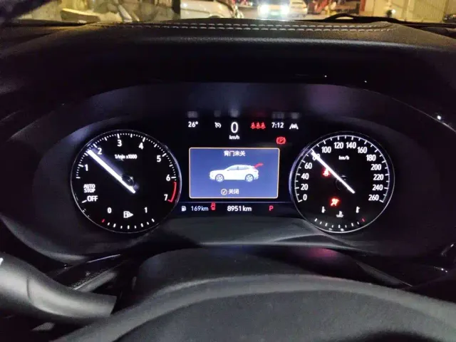 Buick Envision S — Фото автомобиля 12