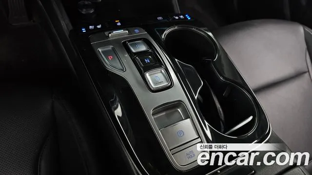 Hyundai Tucson Tucson (NX4) Бензин 1.6 турбо 2WD — Фото автомобиля 9