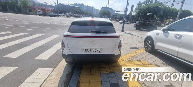 Hyundai Kona SX2 — Фото автомобиля 4