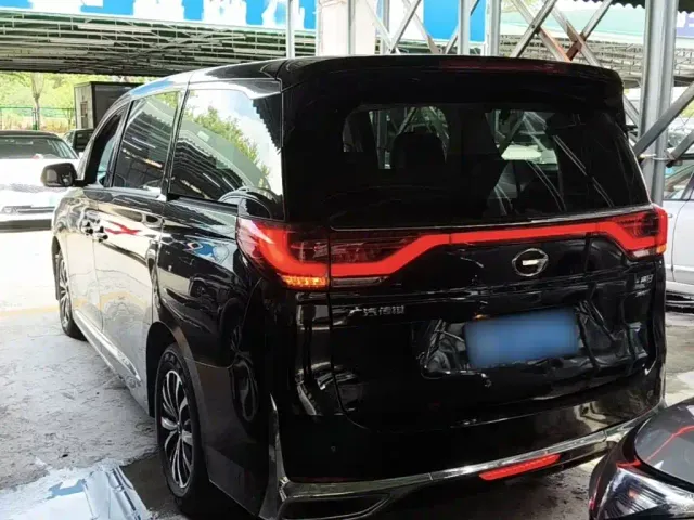 GAC Trumpchi M8 — Фото автомобиля 22