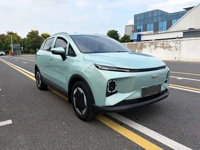Geely Geometry E Firefly — Фото автомобиля 3