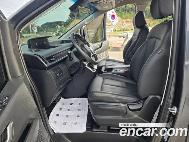 Hyundai Staria — Фото автомобиля 9