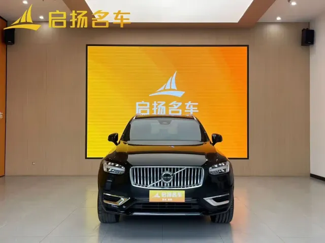 Фотография автомобиля — Volvo XC90