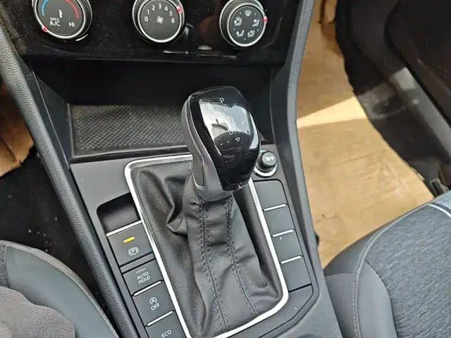 Volkswagen Sagitar — Фото автомобиля 20