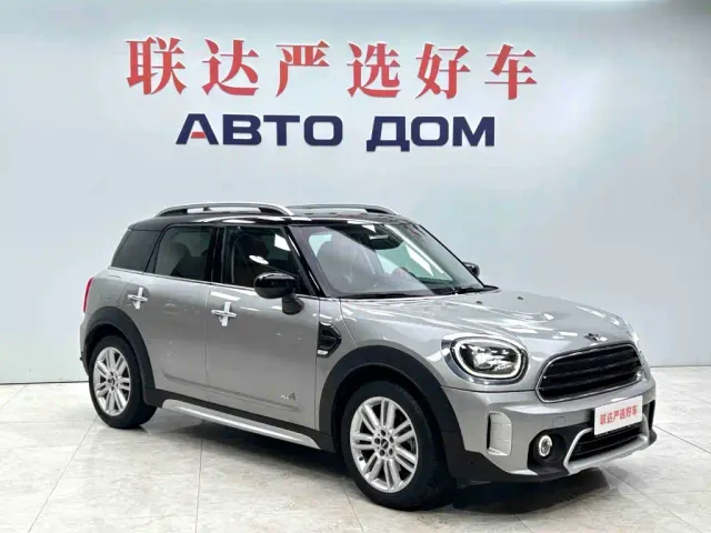 MINI Countryman — Фото автомобиля 3