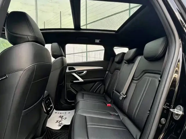 Jetour X70 Plus — Фото автомобиля 9