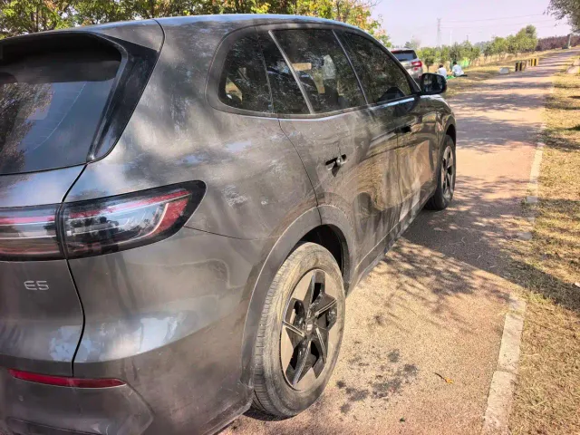 Geely Galaxy E5 — Фото автомобиля 8