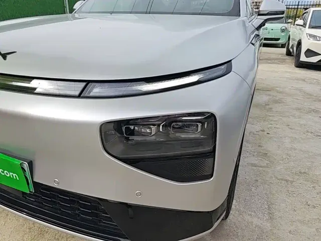 Xpeng G9 — Фото автомобиля 23
