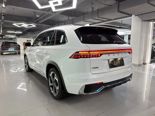 Geely Xingyue L — Фото автомобиля 6
