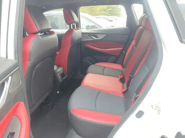 Changan CS35 Plus — Фото автомобиля 16