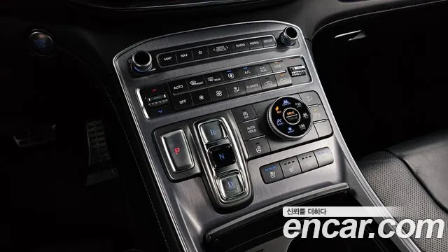 Hyundai Santafe Новый Santa Fe Дизель 2.2 4WD — Фото автомобиля 3