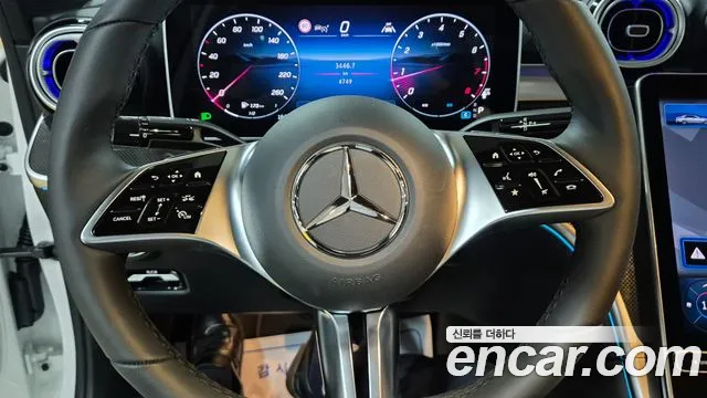 Mercedes-Benz C-Class — Фото автомобиля 12