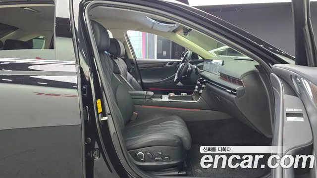 Genesis G80 RG3 — Фото автомобиля 16