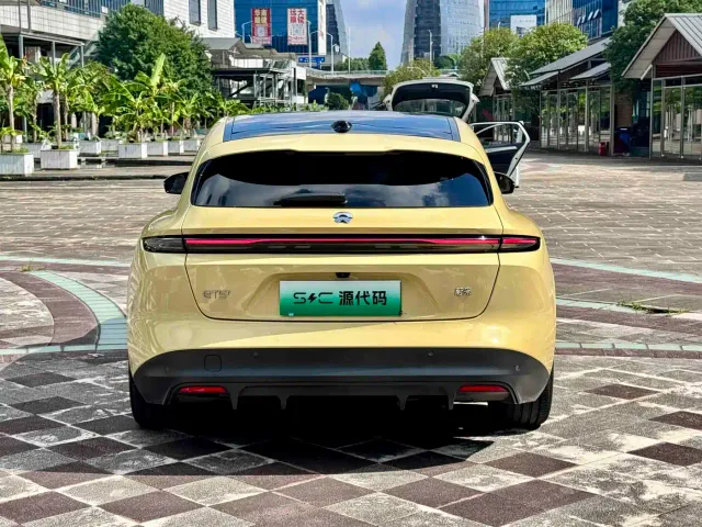 Nio ET5 Touring — Фото автомобиля 17
