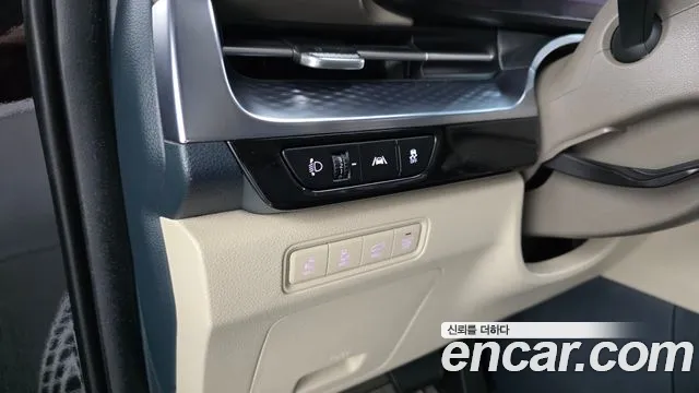 Kia Carnival 4th Gen — Фото автомобиля 13