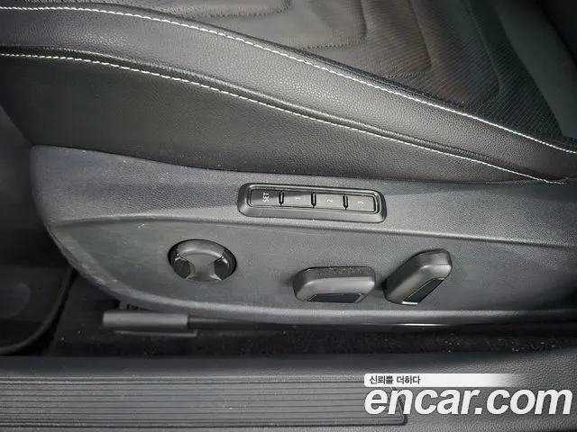 Volkswagen Jetta — Фото автомобиля 17
