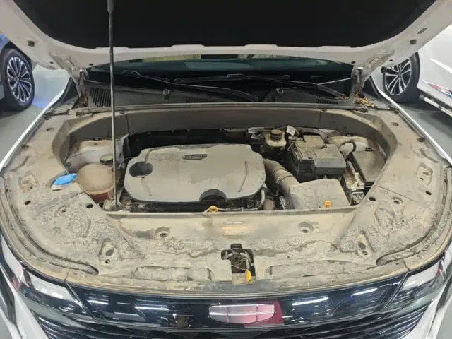 Geely Boyue L — Фото автомобиля 19