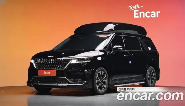Фотография автомобиля — Kia Carnival 4th Gen