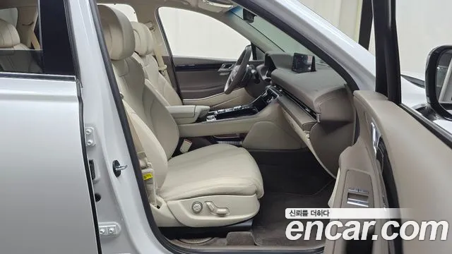 Genesis GV80 2.5T Бензин 2WD — Фото автомобиля 23
