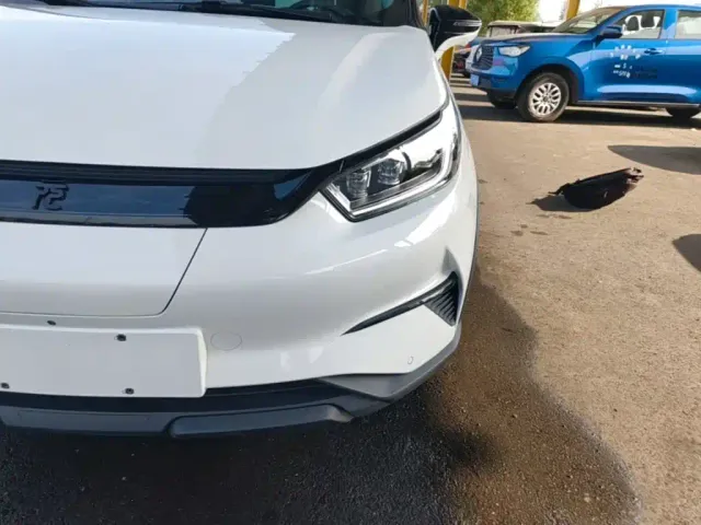 BYD Yuan Pro — Фото автомобиля 23