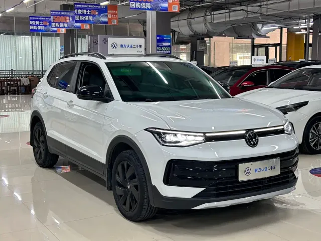 Volkswagen Tharu — Фото автомобиля 3