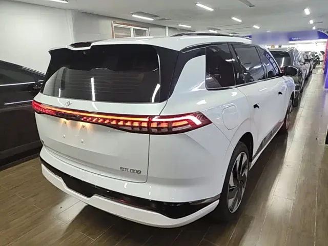 Dongfeng eπ 008 — Фото автомобиля 6