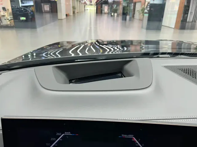 BMW X7 — Фото автомобиля 11