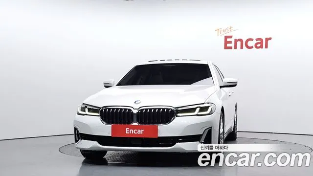 BMW 5 Series G30 — Фото автомобиля 3