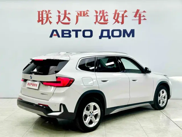 BMW X1 — Фото автомобиля 6
