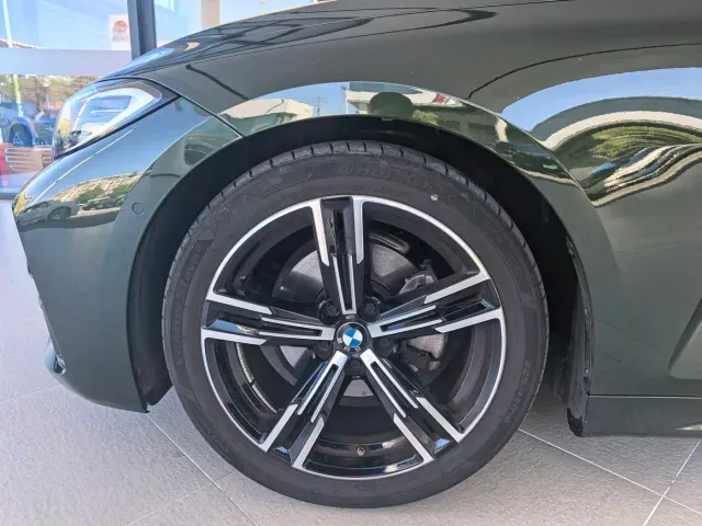 BMW 4 Series — Фото автомобиля 4
