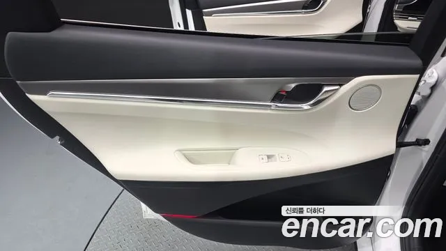 Hyundai Grandeur Новый Grandeur IG — Фото автомобиля 24