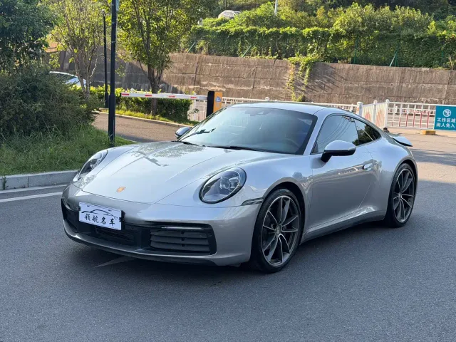 Porsche 911 — Фото автомобиля 2