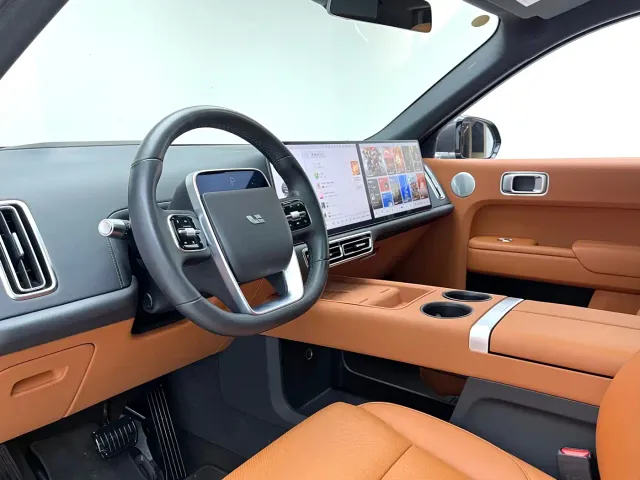 Li Auto L9 — Фото автомобиля 4