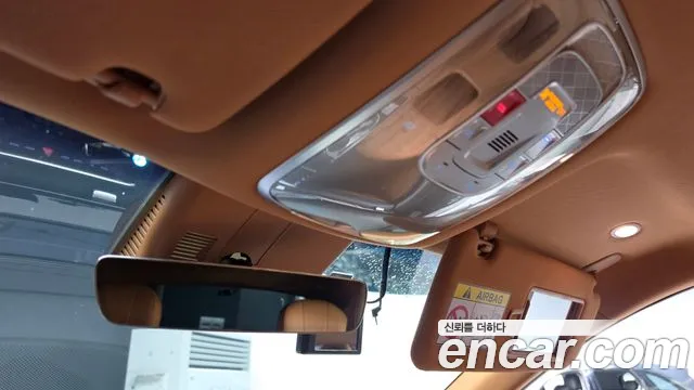 Genesis GV80 — Фото автомобиля 25