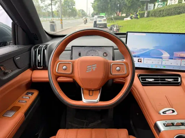 Jetour X70L — Фото автомобиля 14
