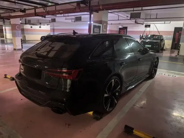 Audi RS 6 — Фото автомобиля 8