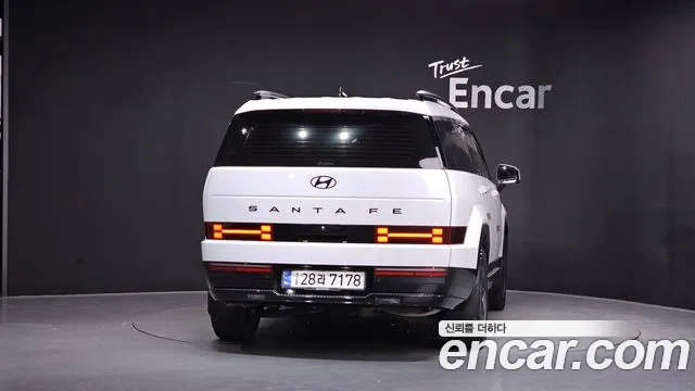 Hyundai Santafe — Фото автомобиля 3