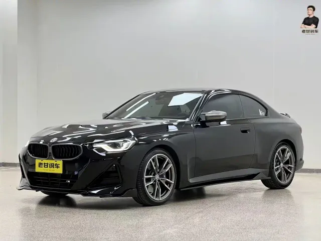 Фотография автомобиля — BMW M240i