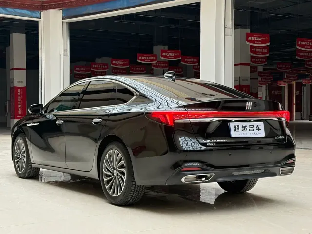 Buick LaCrosse — Фото автомобиля 5