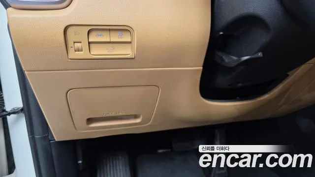 Kia Sorento Sorento 4-е поколение Бензин 2.5T 2WD — Фото автомобиля 22